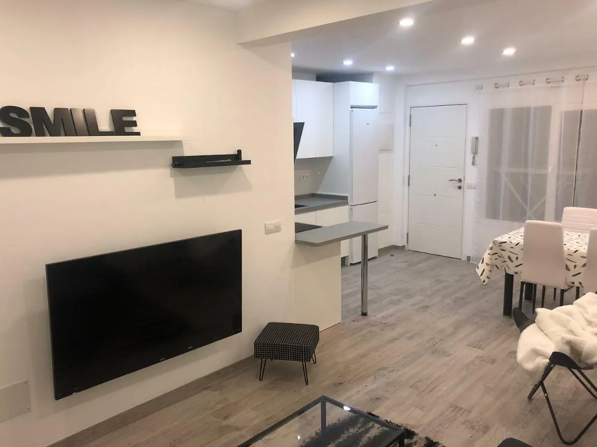 Apartamento Moderno piso junto al mar. WIFI Puerto de la Cruz   Puerto de la Cruz (Tenerife)